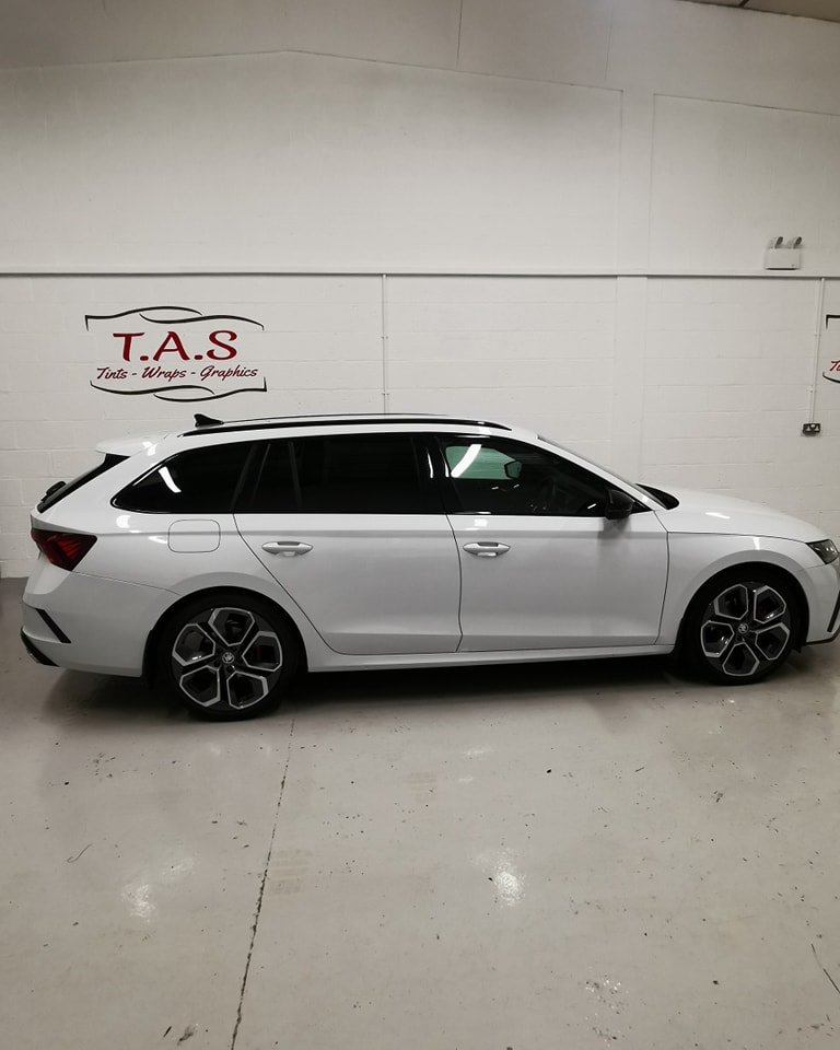 448278704_956520836481172_4116266171861891139_n Car Window Tinting Hull